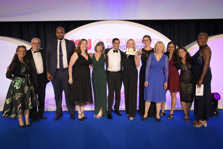 Inpatient Pain Team win HSJ Patient Safety Award - Buckinghamshire ...